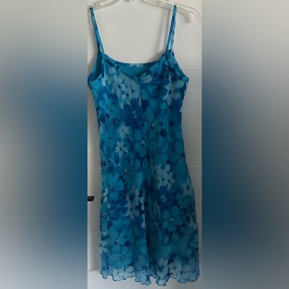 Y2K Junior’s Floral Dress - Picture 3 of 5